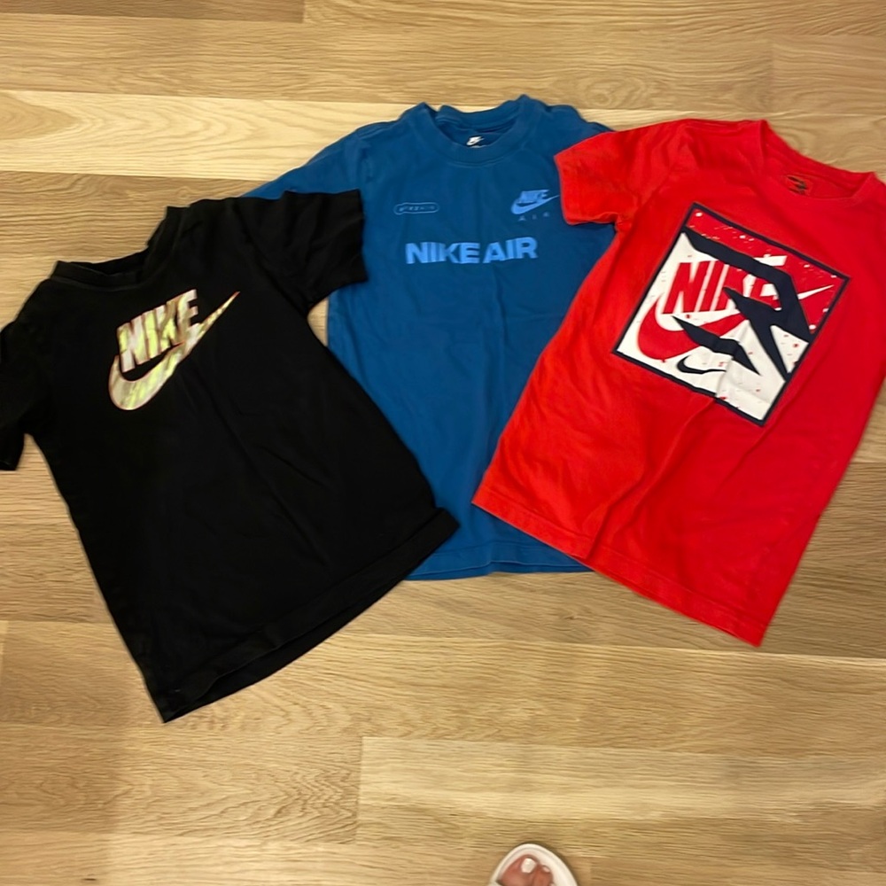 Nike T-shirt bundle
